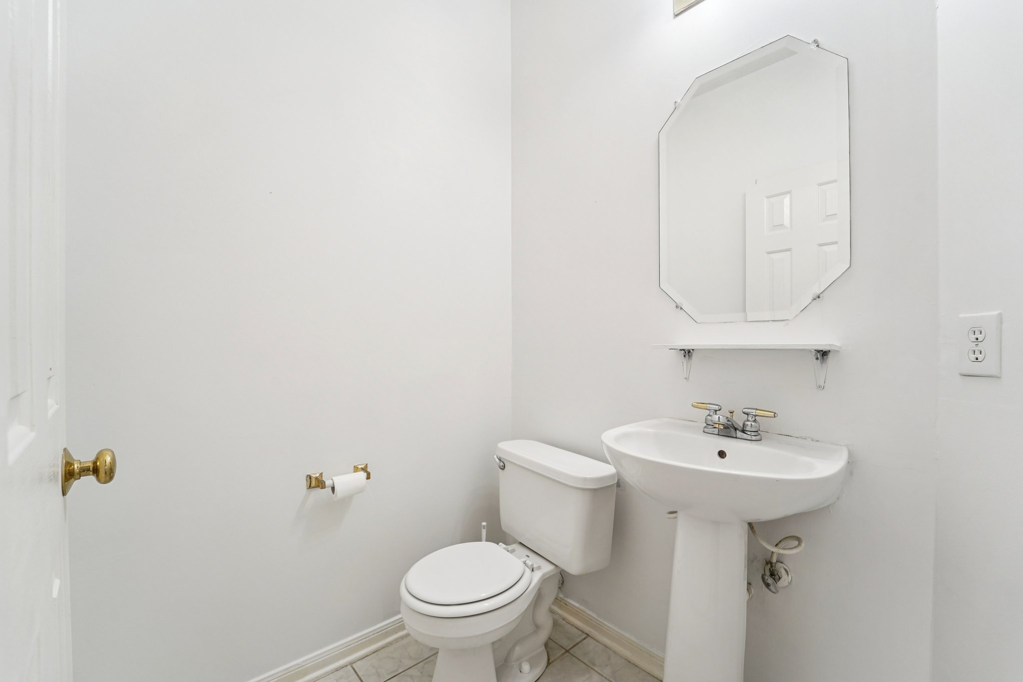 Walters Rd 55-S2503-032.jpg