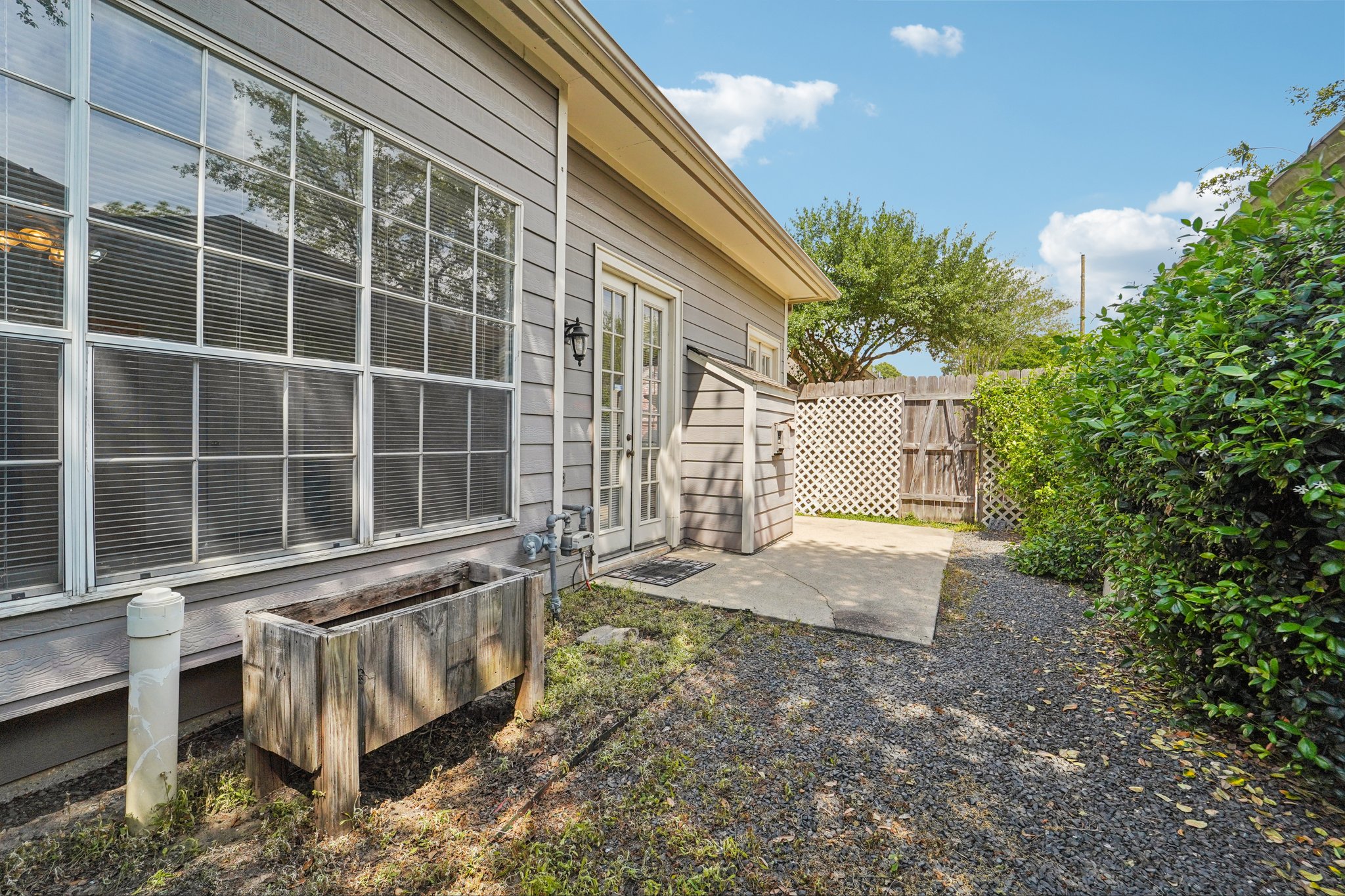 Walters Rd 55-S2503-035.jpg