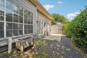 Walters Rd 55-S2503-035.jpg