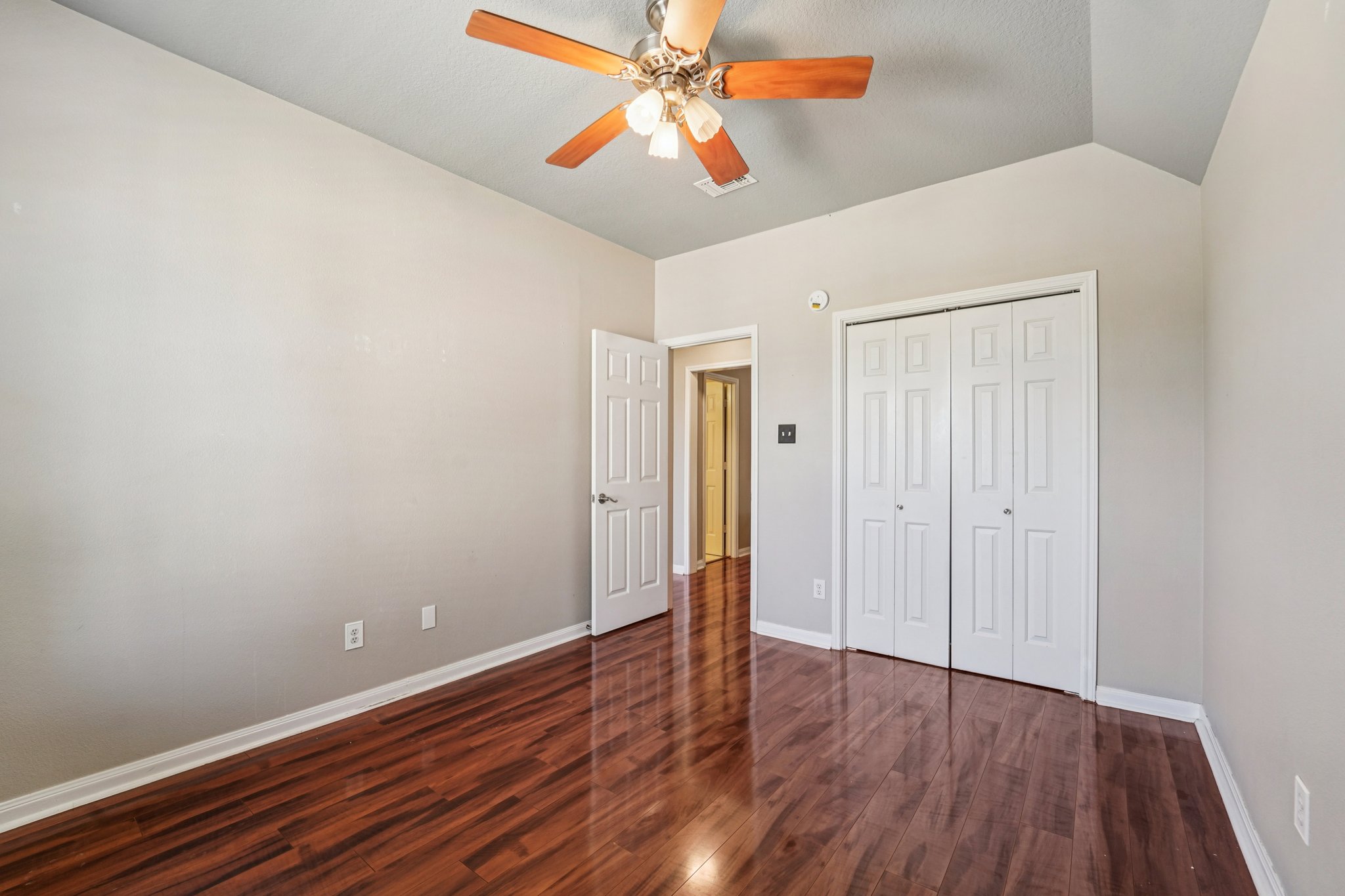 Walters Rd 68-S2810-020.jpg