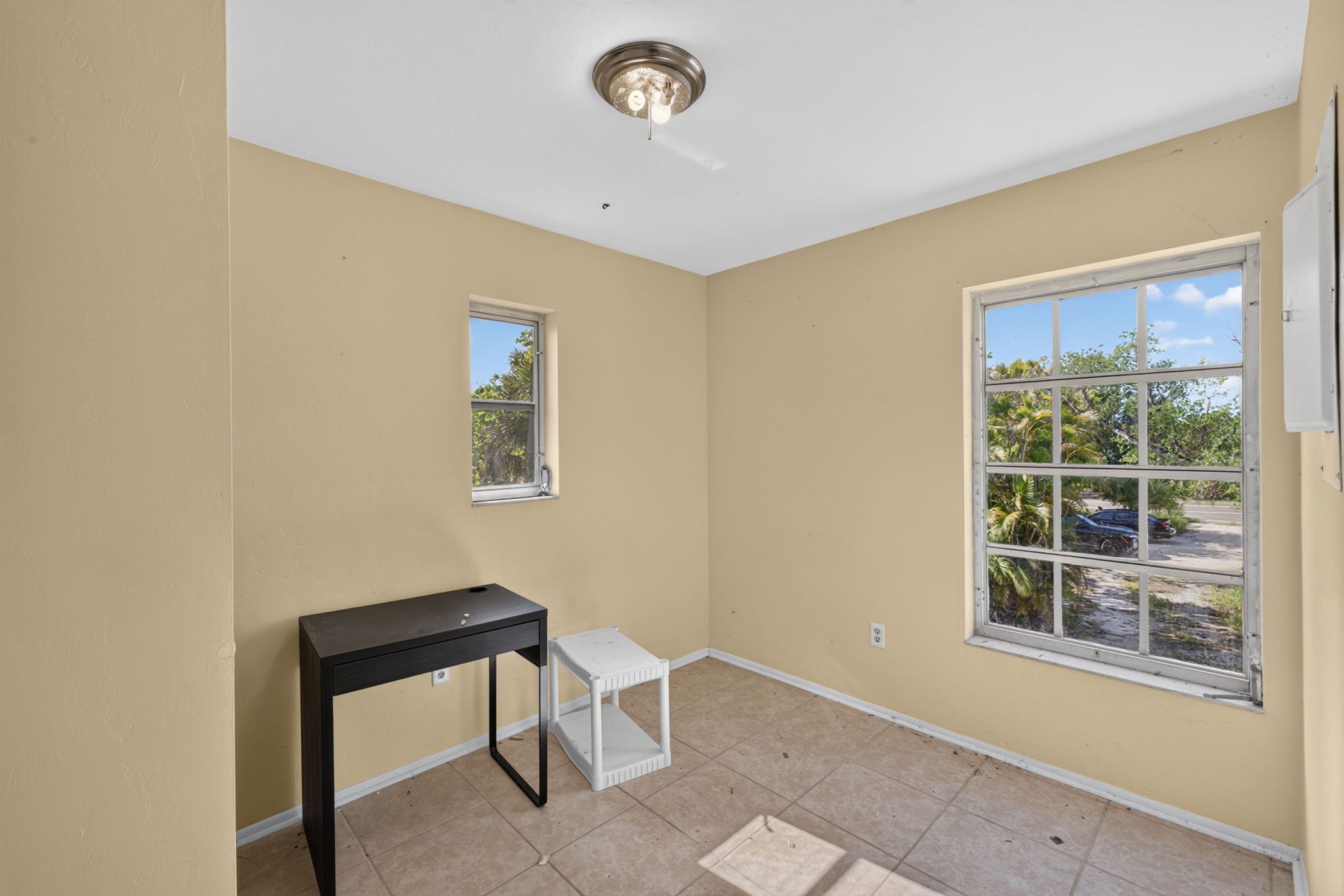 Guest Bedroom 1