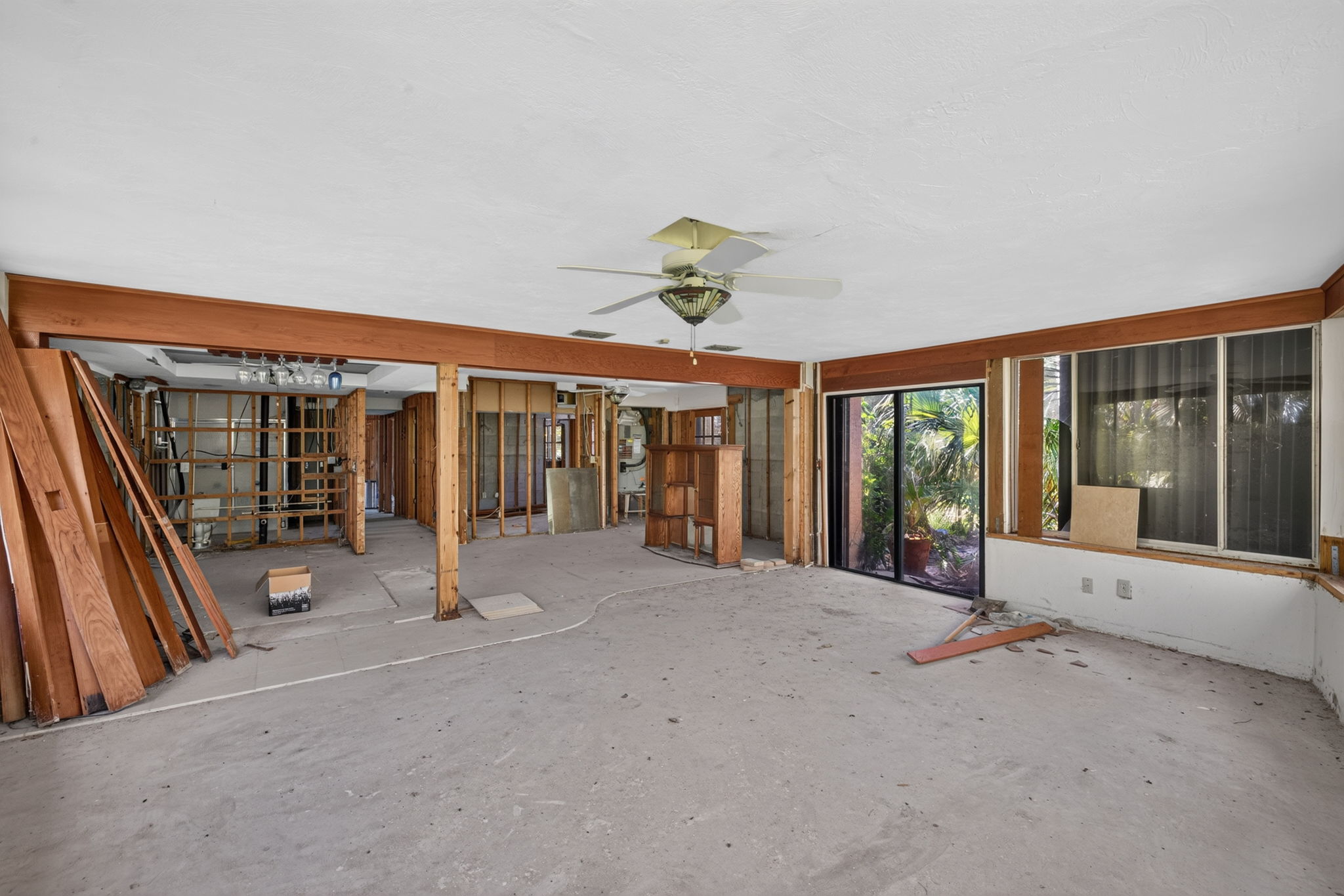 Sunroom 2 of 2