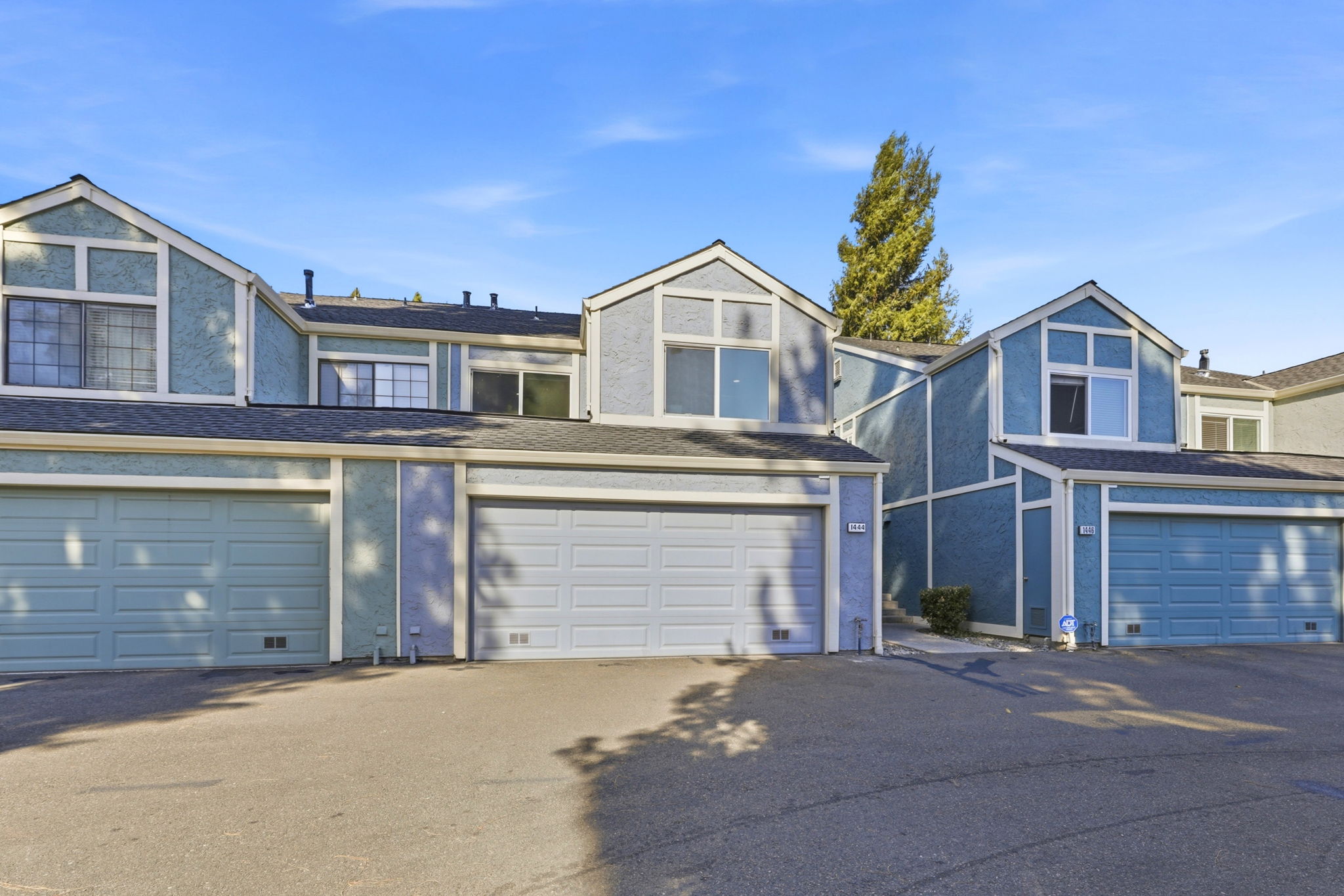 004_F8_1444 Curtiss Ave