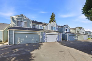 003_F8_1444 Curtiss Ave