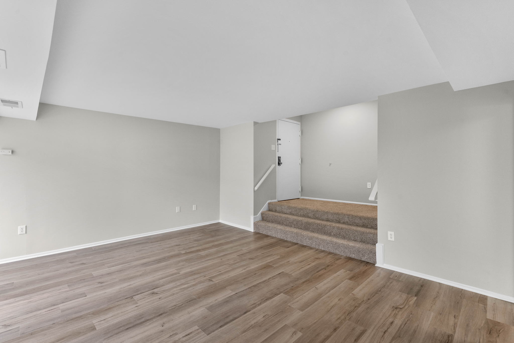 14446 Parkvale Road #4 Photo 6