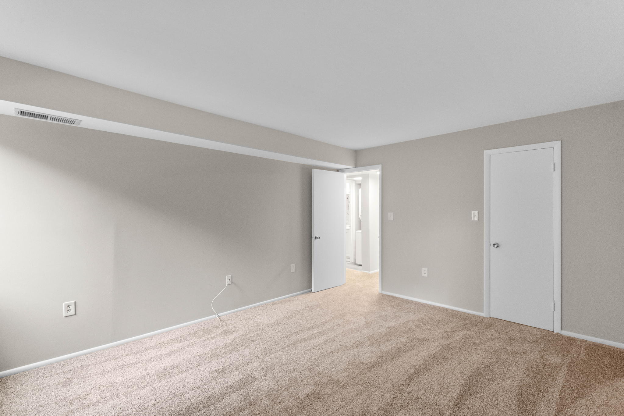 14446 Parkvale Road #4 Photo 18