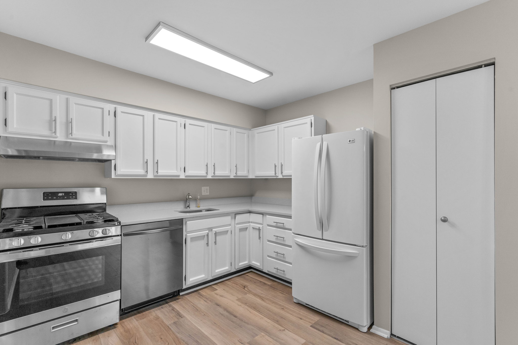 14446 Parkvale Road #4 Photo 14