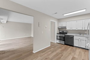 14446 Parkvale Road #4 Photo 14