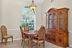 Dining Room 2 of 2