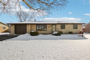 Raymond Rd-S1102-002.jpg