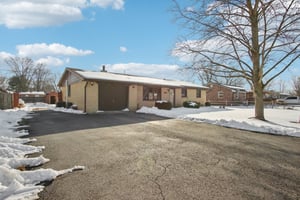 Raymond Rd-S1102-003.jpg