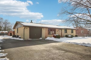 Raymond Rd-S1102-004.jpg