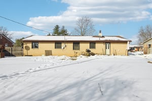 Raymond Rd-S1102-028.jpg