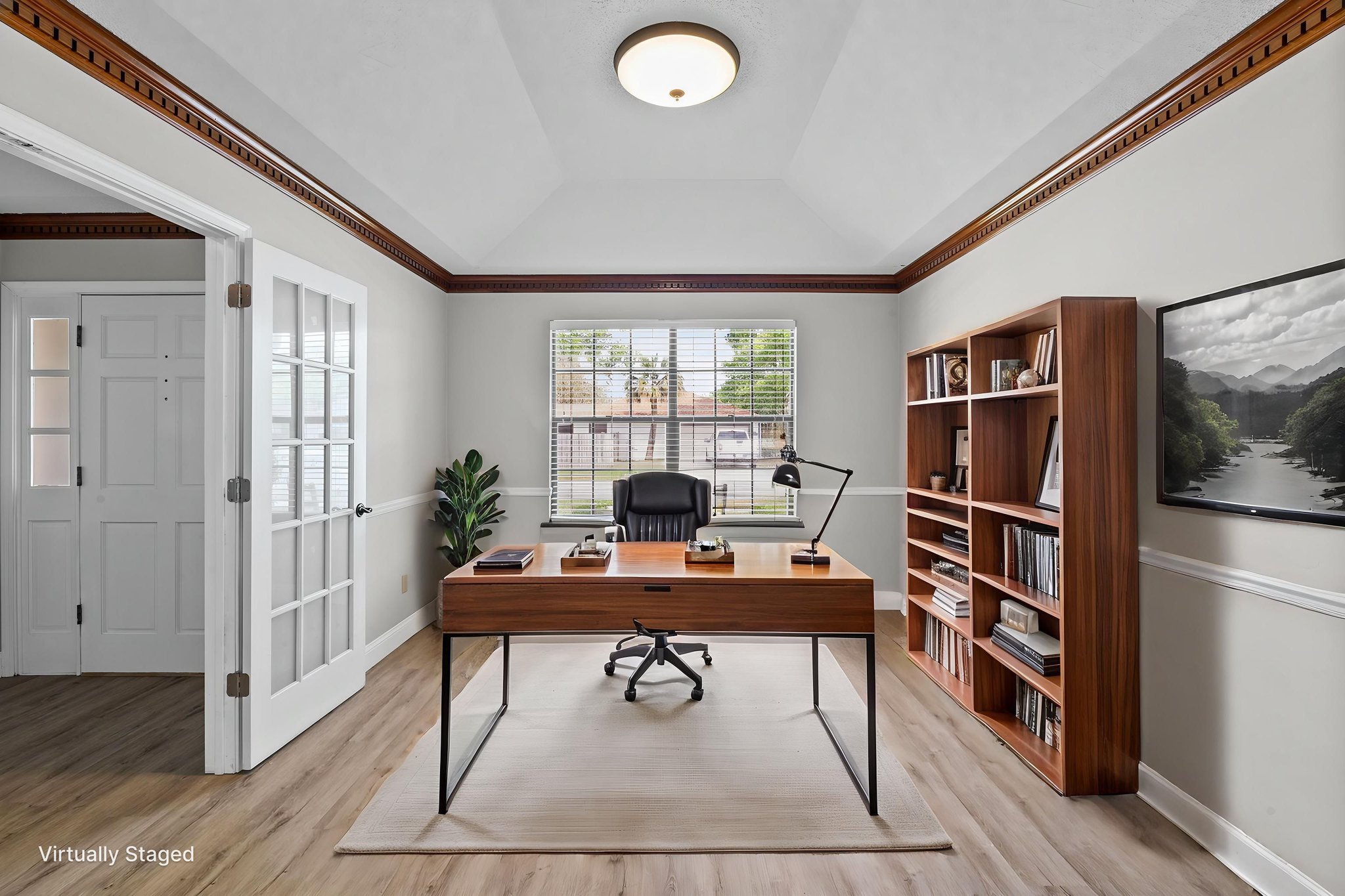 ISO 14452 Pond Place Dr Jacksonville FL 018 virtually staged.jpeg