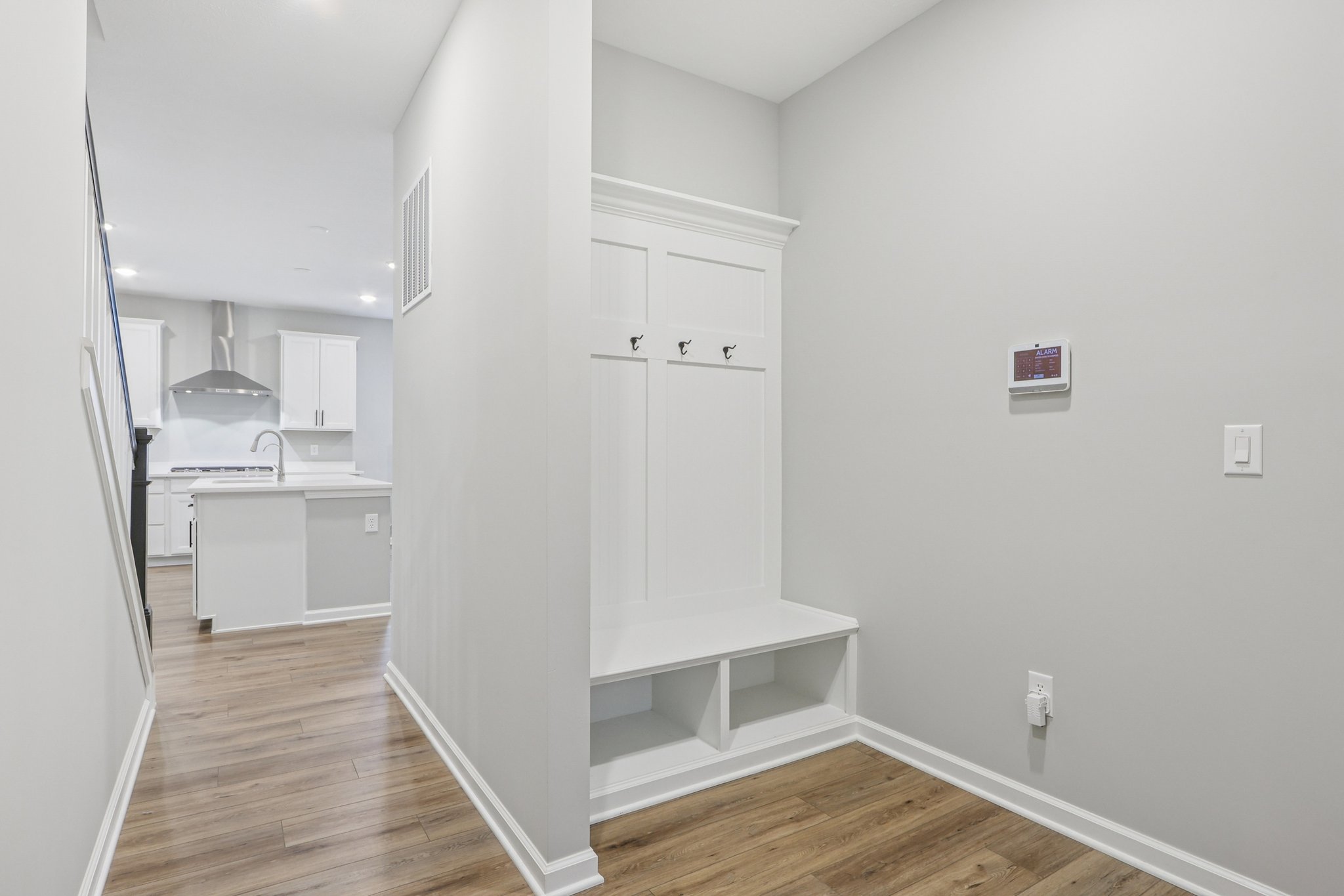 Bishop Birch Pl-S2803-021.jpg