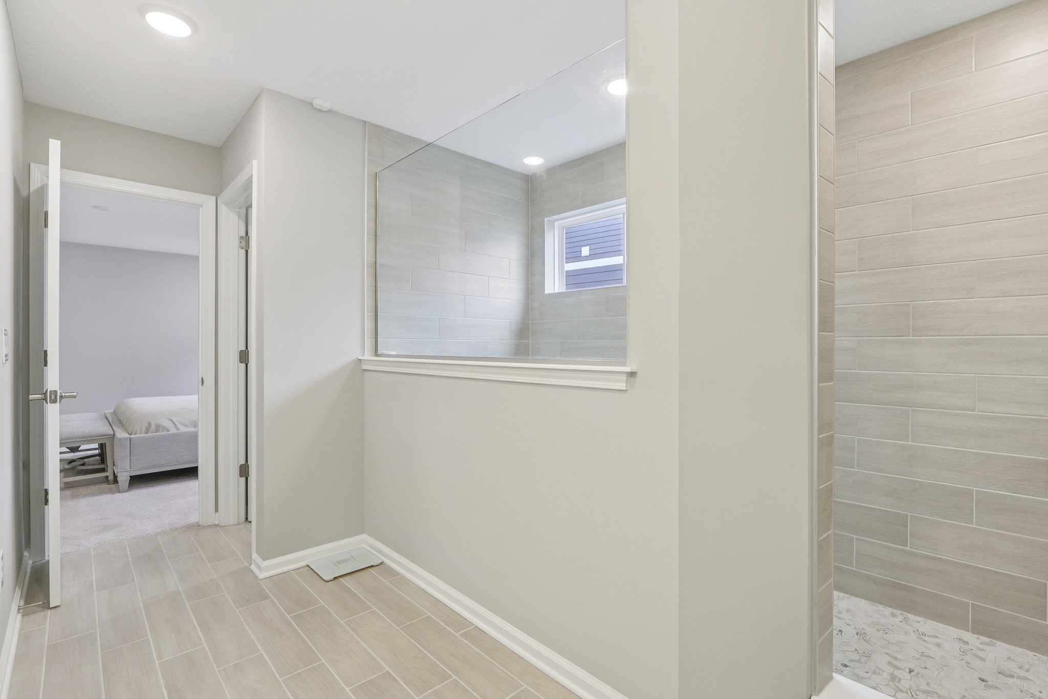 Bishop Birch Pl-S2803-046.jpg