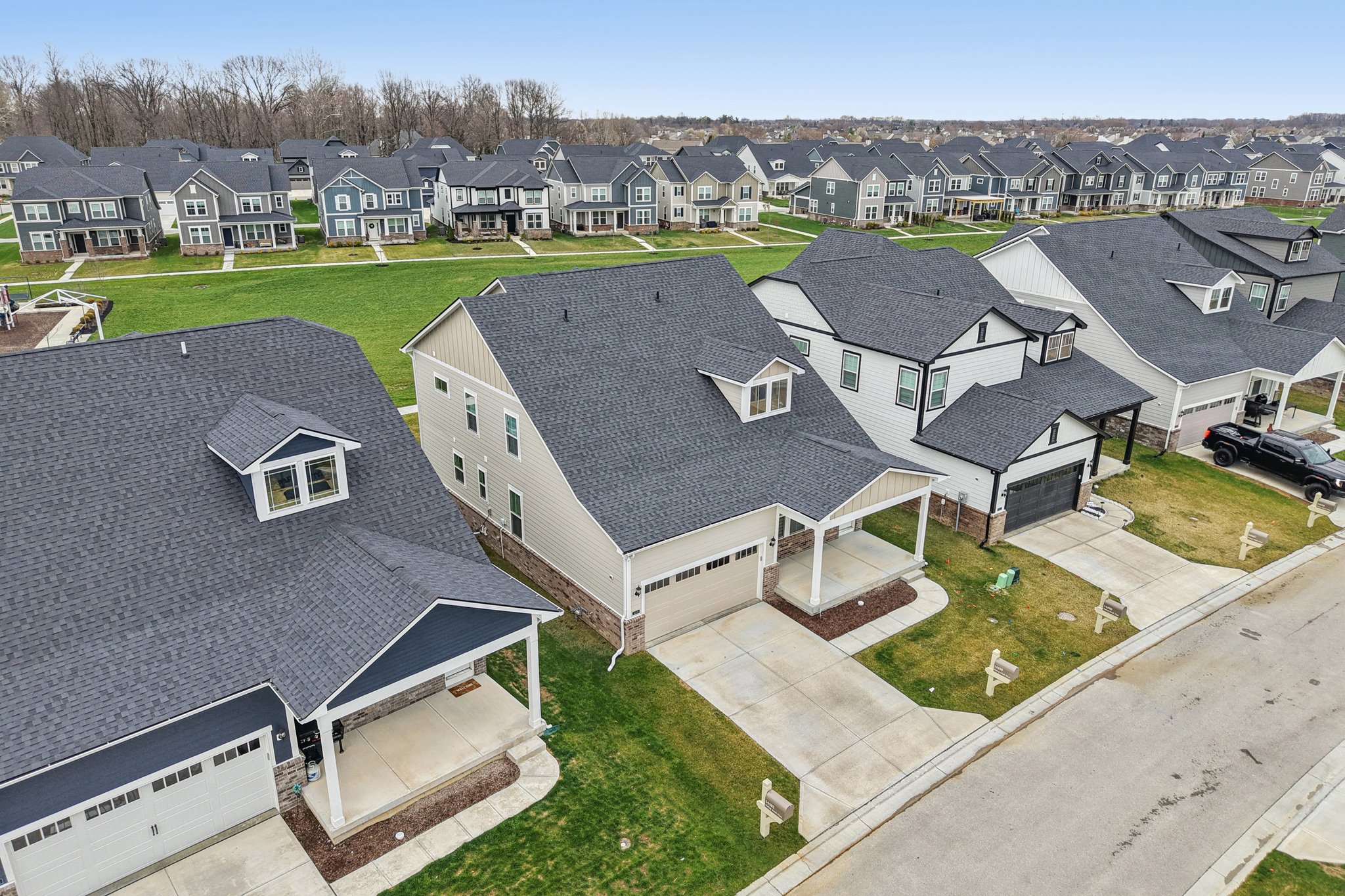 Bishop Birch Pl-S2803-054.jpg