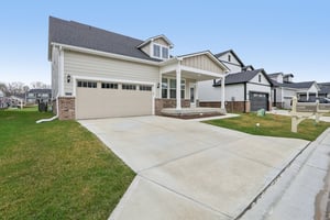 Bishop Birch Pl-S2803-002.jpg