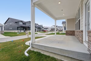 Bishop Birch Pl-S2803-005.jpg