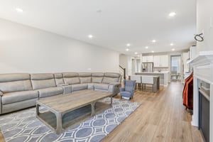 Bishop Birch Pl-S2803-008.jpg