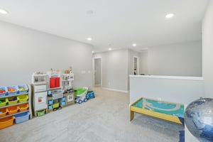 Bishop Birch Pl-S2803-032.jpg