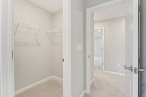 Bishop Birch Pl-S2803-034.jpg