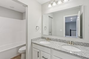 Bishop Birch Pl-S2803-037.jpg