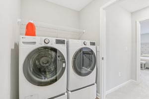 Bishop Birch Pl-S2803-040.jpg