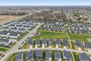 Bishop Birch Pl-S2803-057.jpg