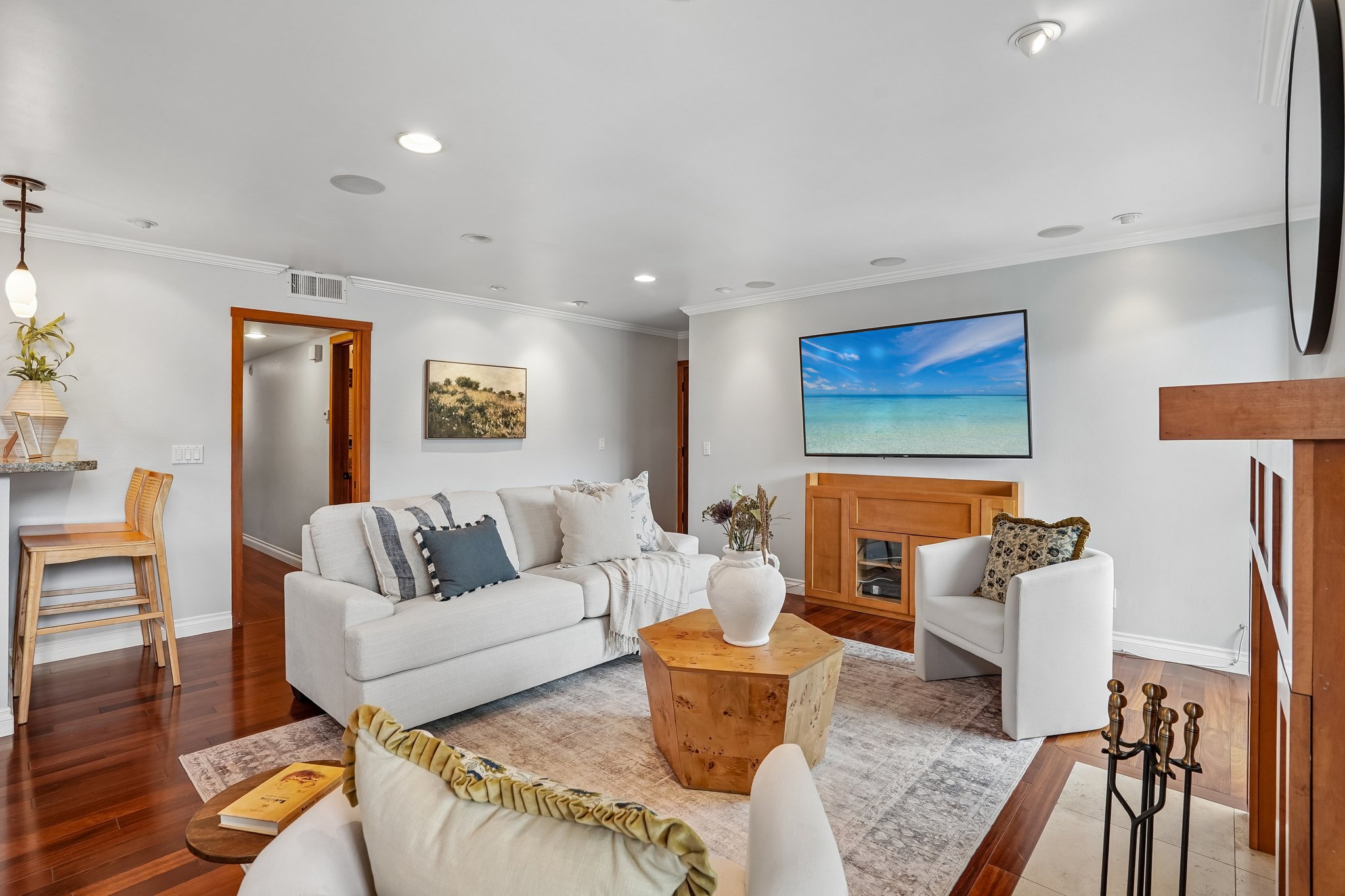 Manhattan Beach Blvd A-S2705-006.jpg