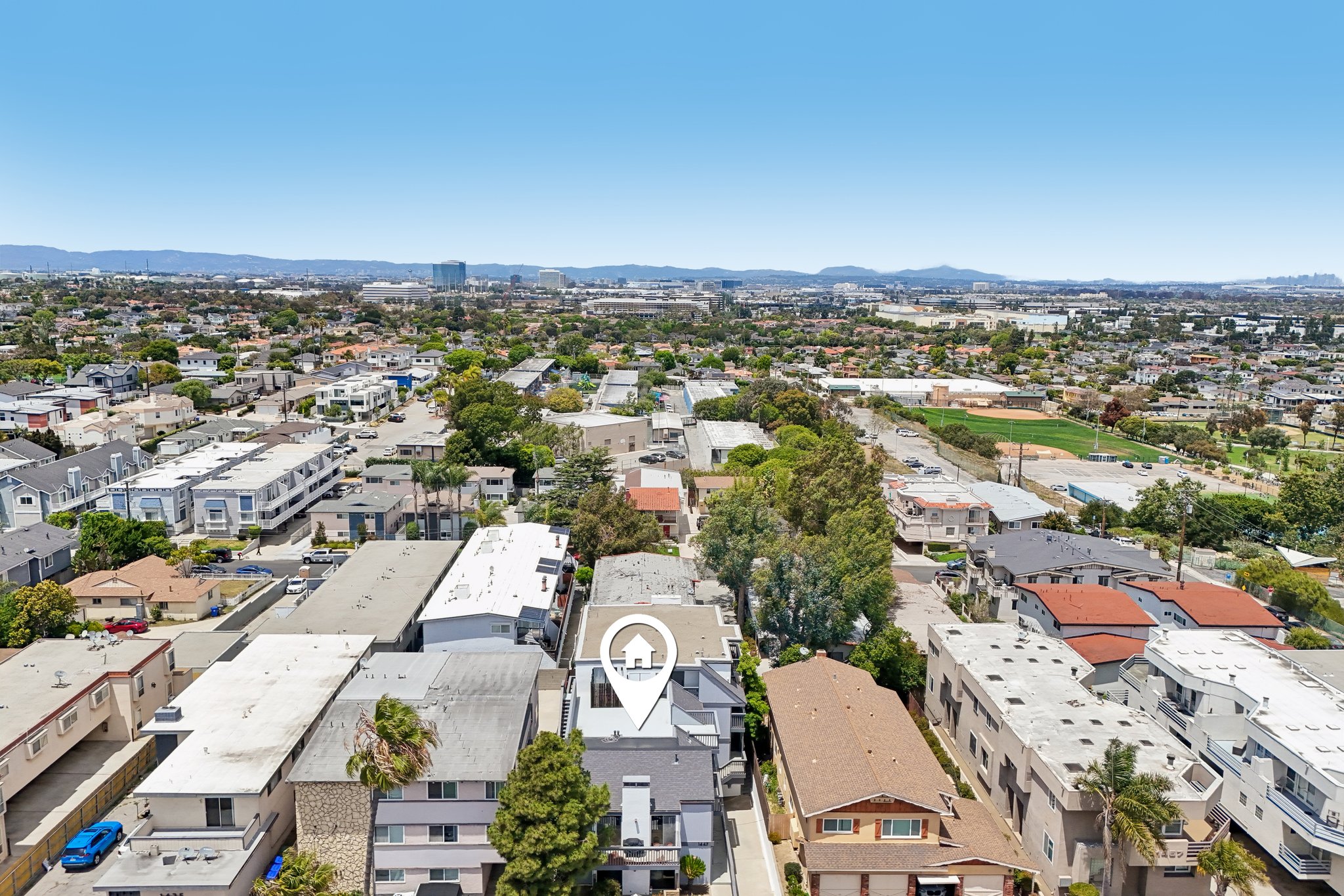 Manhattan Beach Blvd A-S2705-038.jpg