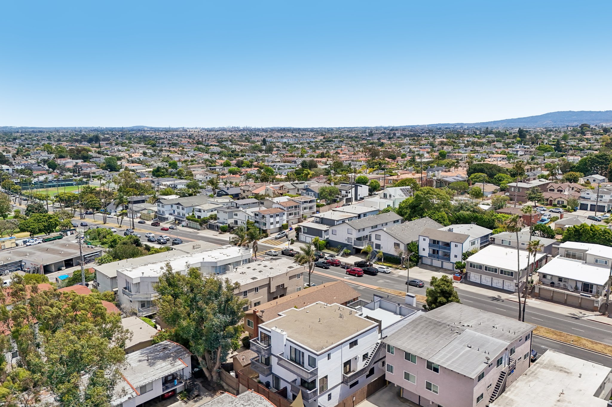 Manhattan Beach Blvd A-S2705-042.jpg