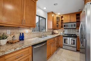 Manhattan Beach Blvd A-S2705-015.jpg