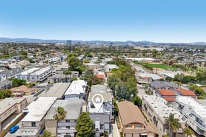 Manhattan Beach Blvd A-S2705-038.jpg