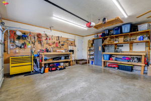 24 Garage interior