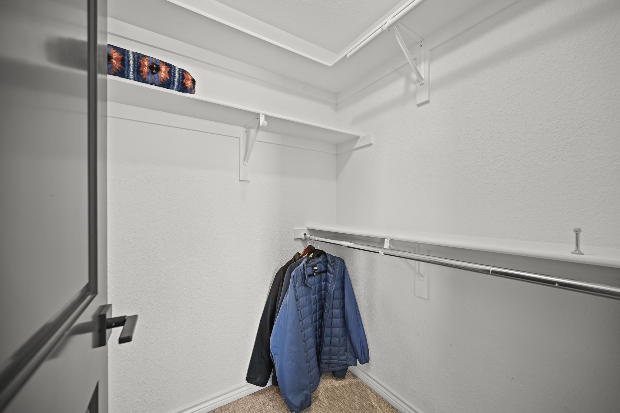  Photo 46