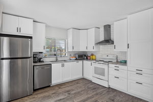 Kitchen 2 of 3