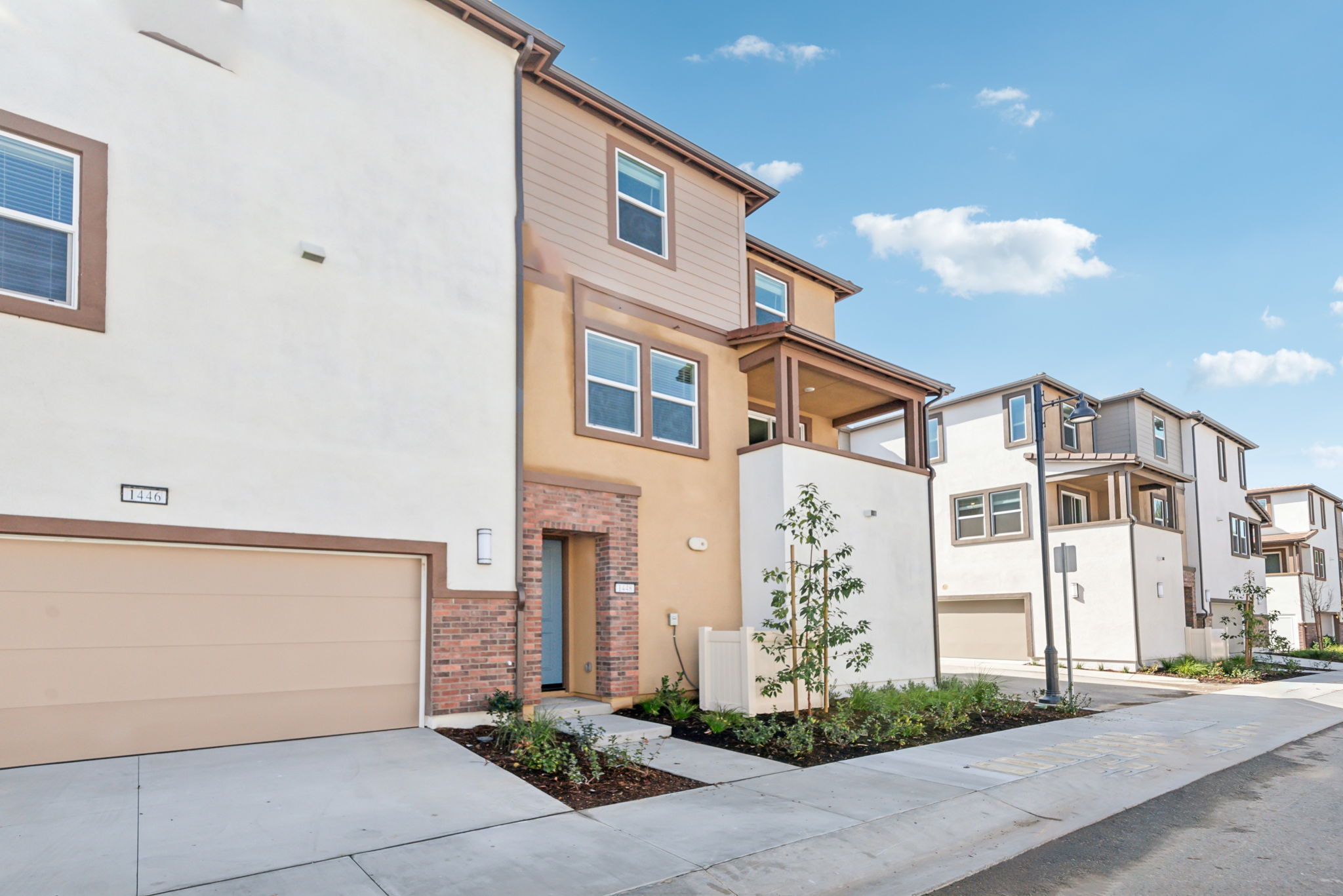 Southern California - Stratus - 1448 Stratus Drive - 003