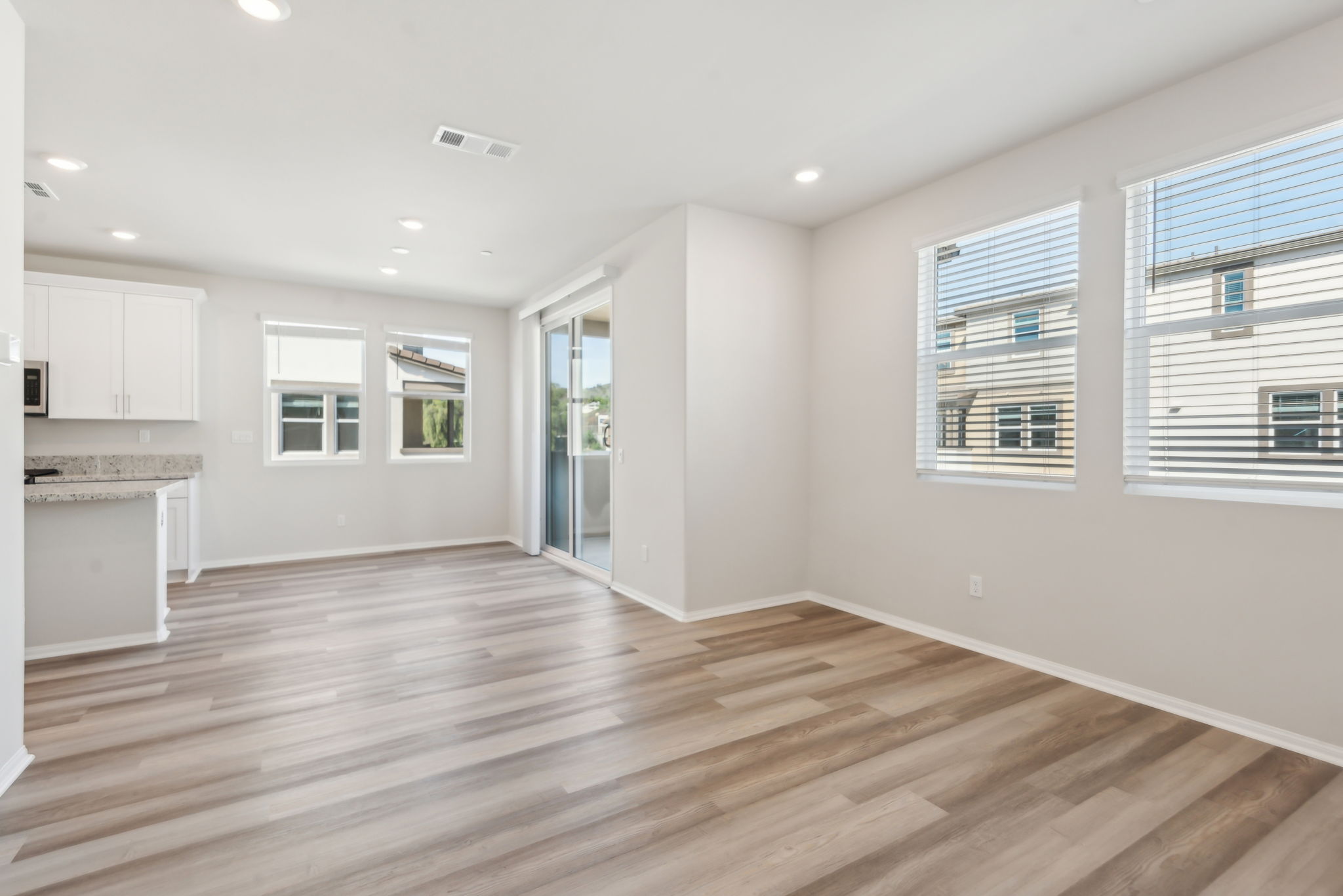 Southern California - Stratus - 1448 Stratus Drive - 006