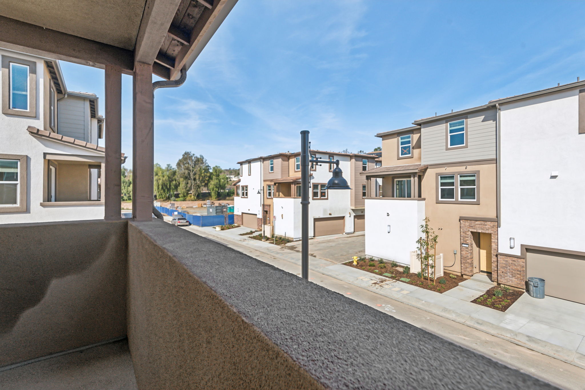 Southern California - Stratus - 1448 Stratus Drive - 023