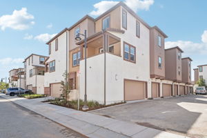 Southern California - Stratus - 1448 Stratus Drive - 002