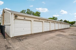 E Colorado Dr 204-S1108-024.jpg