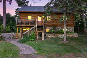  Photo 0