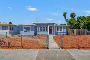 001_1449 Dakota Ave