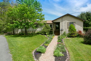  1449 Flint Hill Rd, Coopersburg, PA 18036, US Photo 0