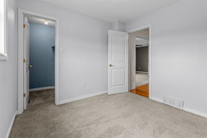  Photo 35