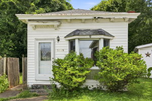  Photo 0