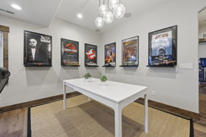  Photo 49