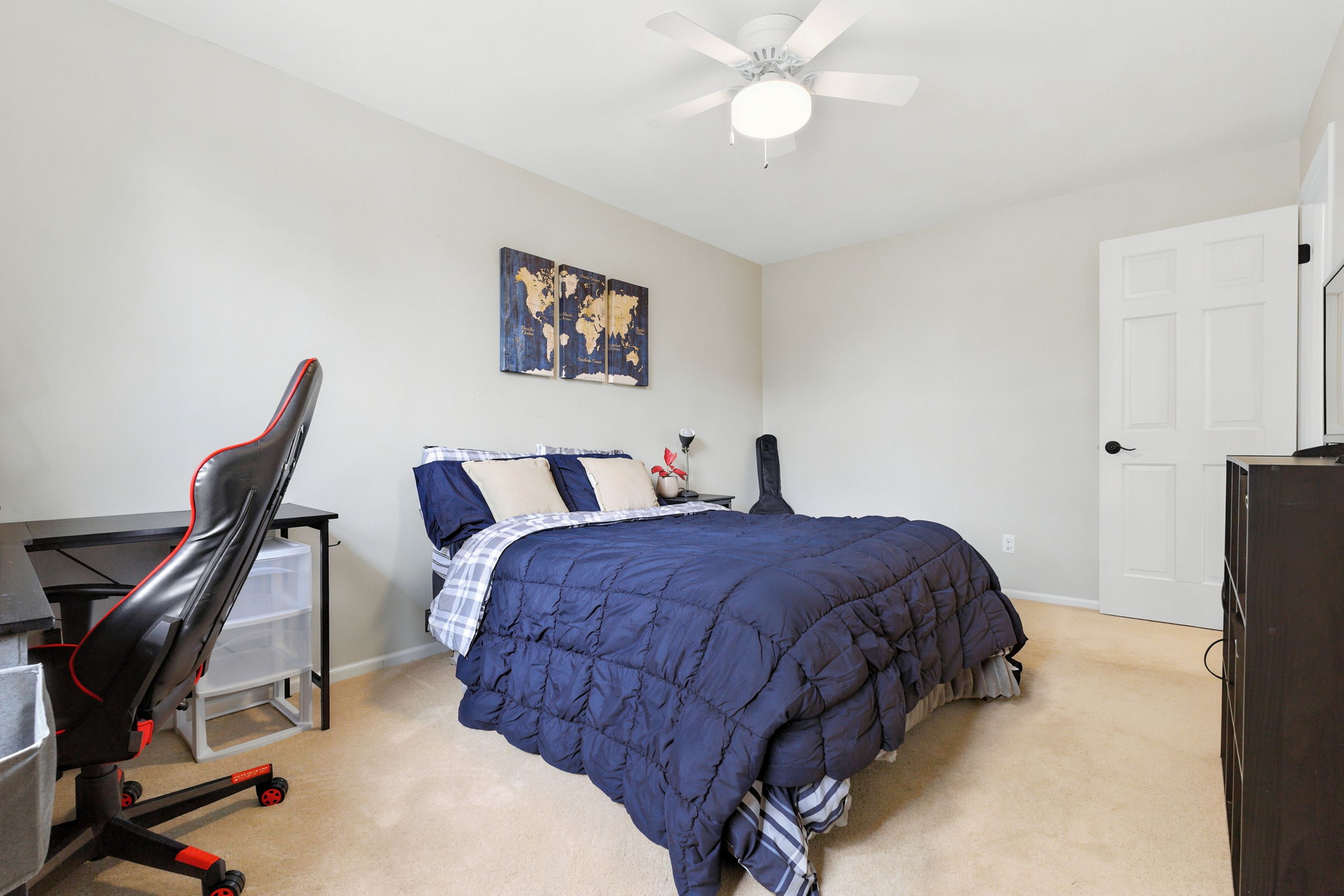 44 14492 W 70th Pl