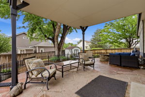 4 14492 W 70th Pl